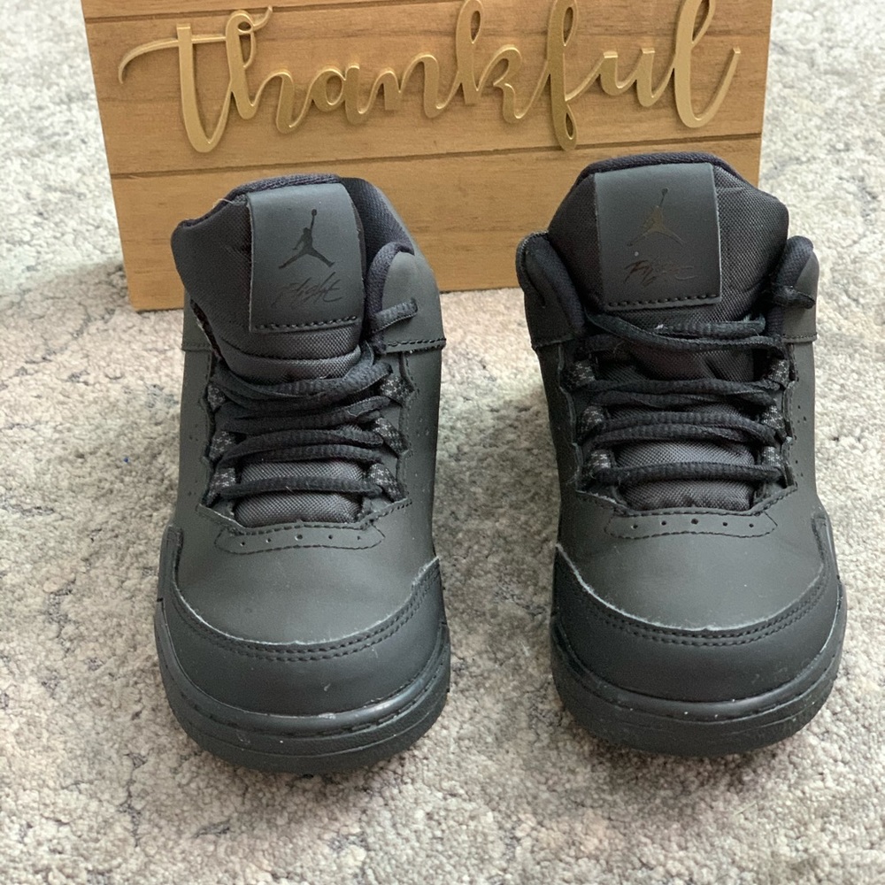 Nike todler shoes